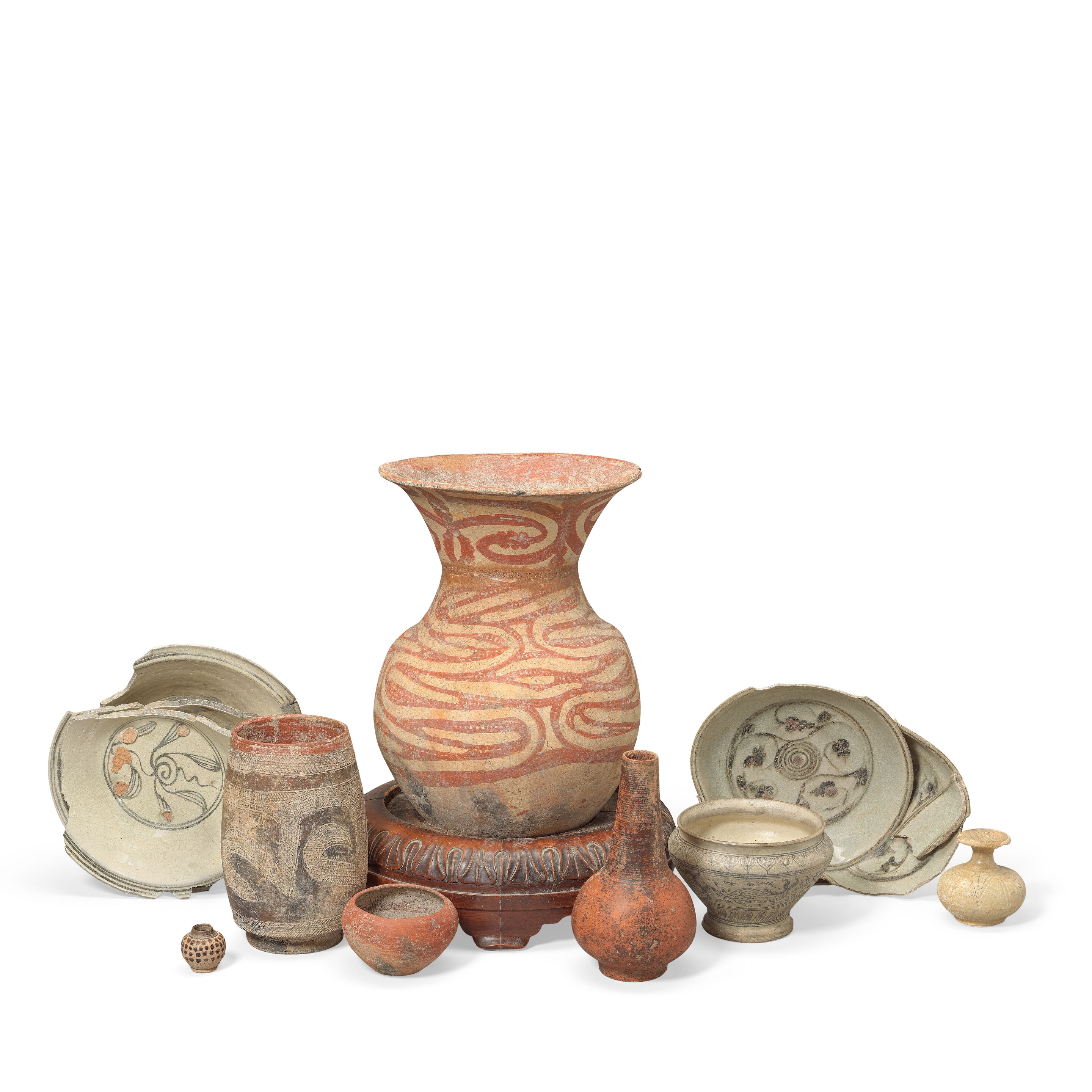 A COLLECTION OF SOUTH EAST ASIAN CERAMICS Neolithic and later