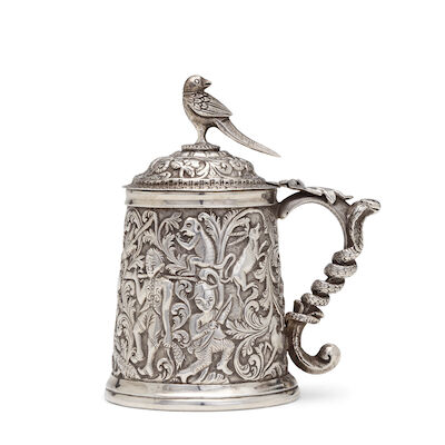 A repoussé silver tankard India, 19th Century