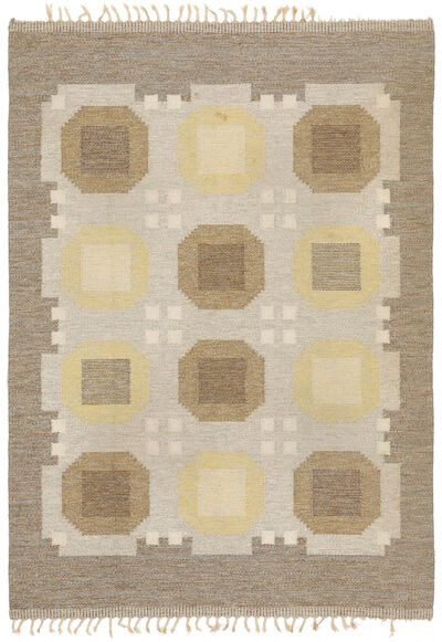 Rakel Carlander: Handwoven wool carpet in "rölakan" flatweave technique. Pattern in shades of beige, grey and brown. Handwoven wool carpet in "rölakan" flatweave technique. Pattern in shades of beige, grey and brown. Not signed. Made second half of 20th century, Sweden. L. 241 cm. W. 170 cm.